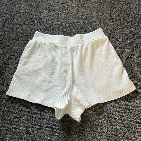 Daily Drills Oversized Thermal Henley and Shorts Set - Picture 3 of 3